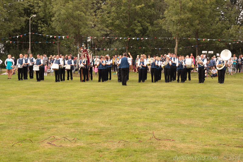 Music after speeches by the mayor and other prominent people.